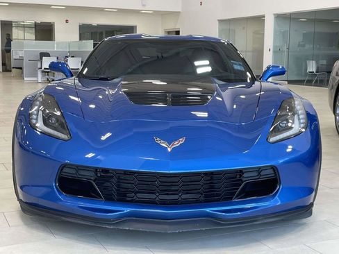 Used 2015 Chevrolet Corvette Z06 w/ 3LZ Preferred Equipment Group image 7