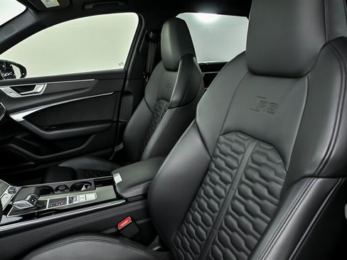 Used 2022 Audi RS 6 AWD/4WD image 17