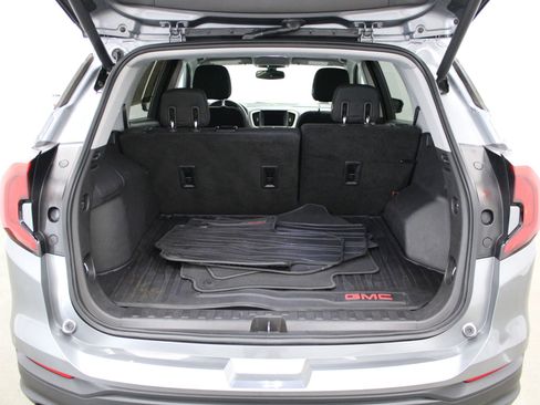 Used 2019 GMC Terrain SLE w/ Driver Convenience Package image 22