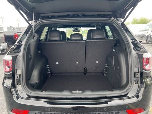 New 2026 Jeep Compass Limited w/ Sun, Sound & Navigation Group image 5