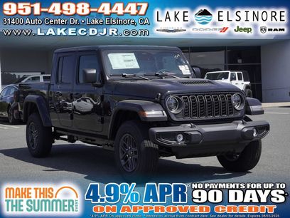 New 2026 Jeep Gladiator Sport