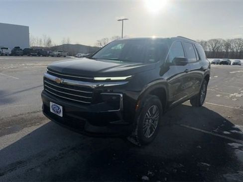 New 2026 Chevrolet Traverse LT w/ Driver Confidence Package image 4