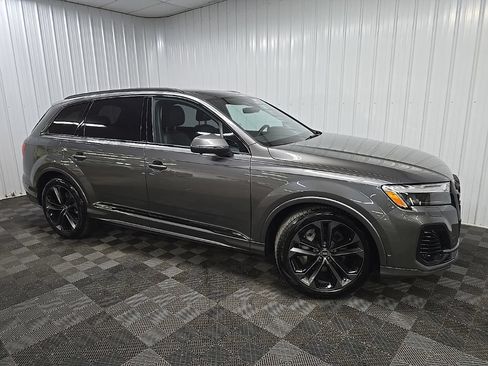 Used 2025 Audi Q7 3.0T Premium Plus w/ Premium Plus Package AWD/4WD image 1
