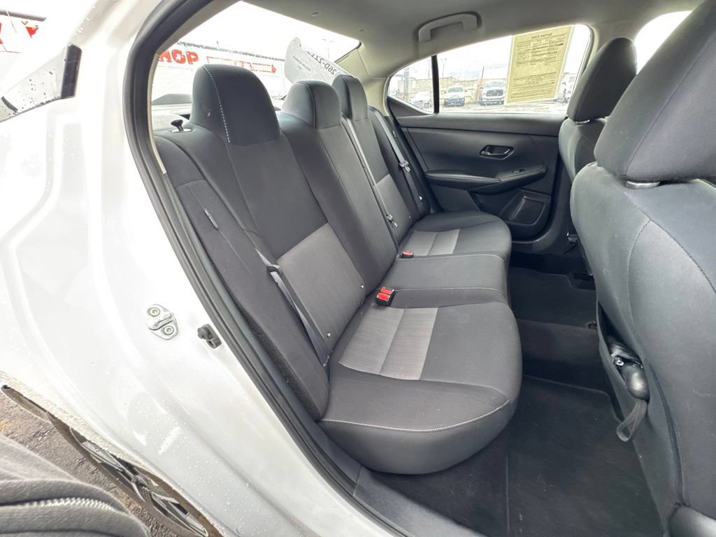 Used 2024 Nissan Sentra SV FWD image 21