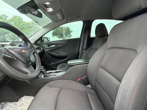 Used 2021 Chevrolet Malibu LT FWD image 10