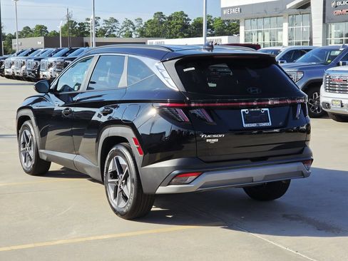 Used 2025 Hyundai Tucson SEL FWD image 7