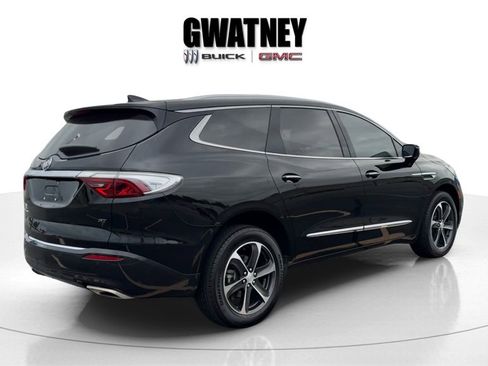 Used 2022 Buick Enclave Essence w/ Experience Buick Package image 7