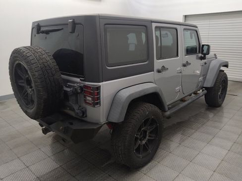 Used 2018 Jeep Wrangler Unlimited Sport AWD/4WD image 9