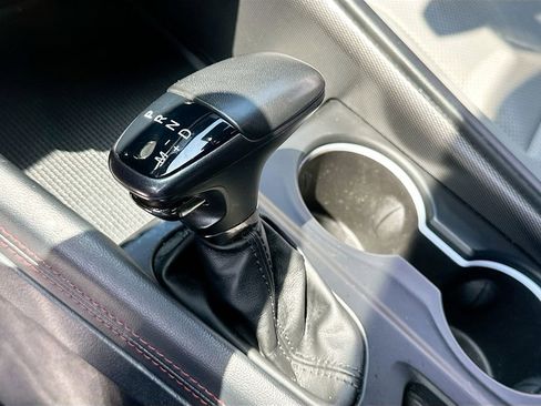 Used 2024 Dodge Durango GT RWD image 17