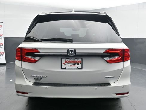 Used 2023 Honda Odyssey Touring image 8