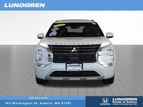 Used 2022 Mitsubishi Outlander SEL AWD/4WD image 2