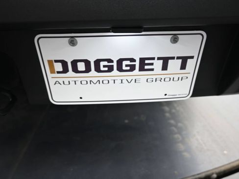 Used 2025 Ford Maverick XLT w/ Equipment Group 302A AWD/4WD image 2