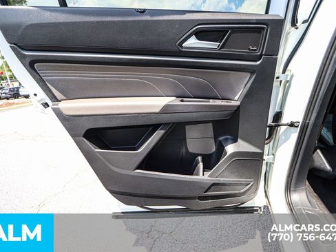 Used 2023 Volkswagen Atlas SEL Premium image 65