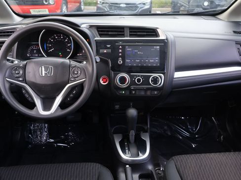 Used 2018 Honda Fit EX image 16