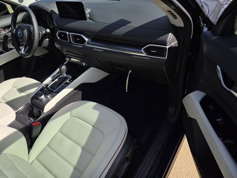 New 2025 MAZDA CX-5 AWD 2.5 S w/ Premium Plus Pkg image 6