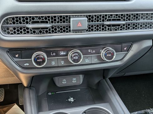 New 2026 Honda HR-V EX-L image 23