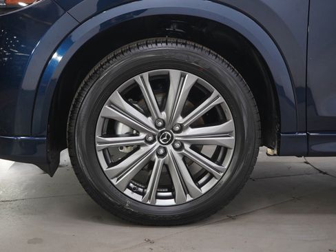 Certified 2025 MAZDA CX-5 Signature image 31