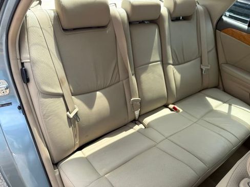 Used 2007 Toyota Avalon Limited FWD image 25