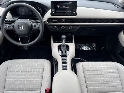 Certified 2025 Honda HR-V LX image 15