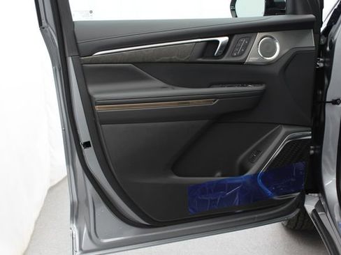 New 2026 Buick Enclave Avenir w/ Super Cruise Package image 15