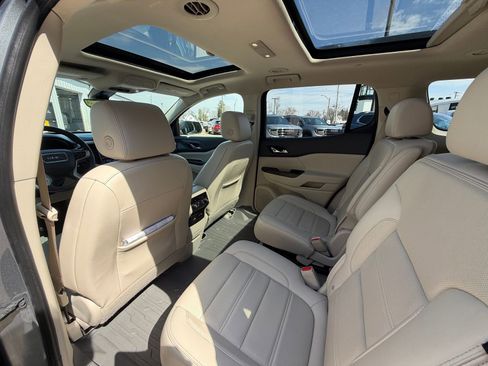 Used 2020 GMC Acadia Denali image 26