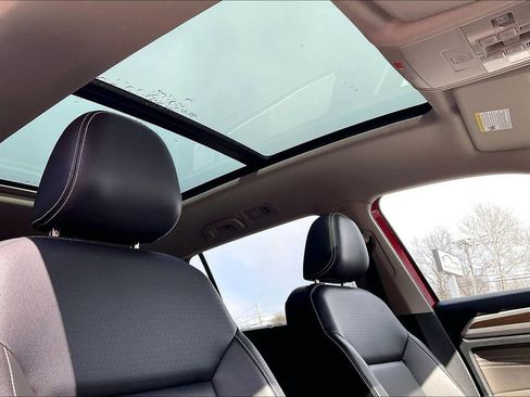 Used 2022 Volkswagen Atlas SE w/ Panoramic Sunroof Package image 21