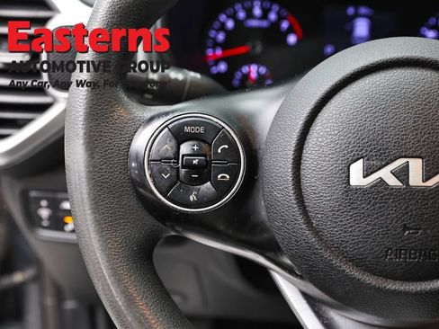 Used 2022 Kia Soul LX w/ Technology Package FWD image 15