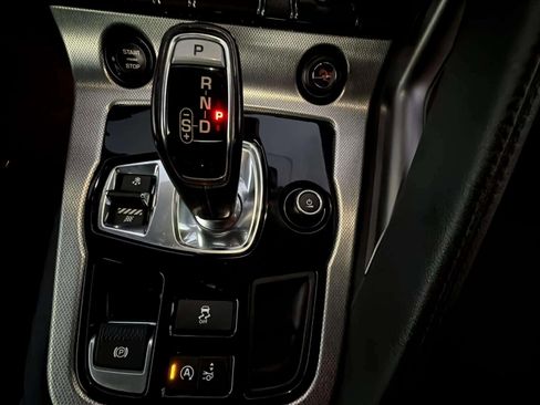 Used 2017 Jaguar F-TYPE Coupe image 34