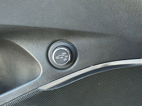 Used 2023 Buick Enclave Avenir w/ Avenir Technology Package image 26