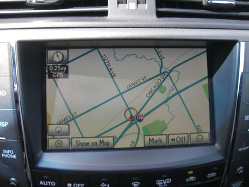 Used 2010 Lexus IS 250C image 28