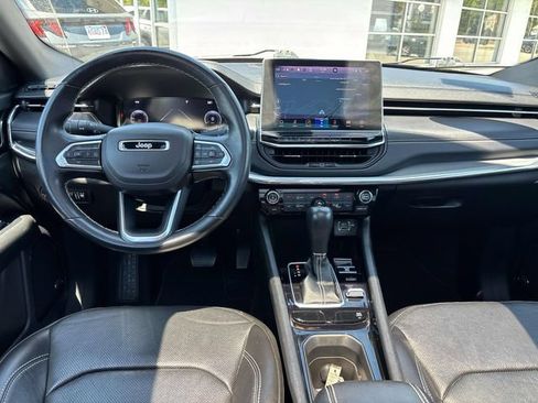 Used 2022 Jeep Compass High Altitude AWD/4WD image 13