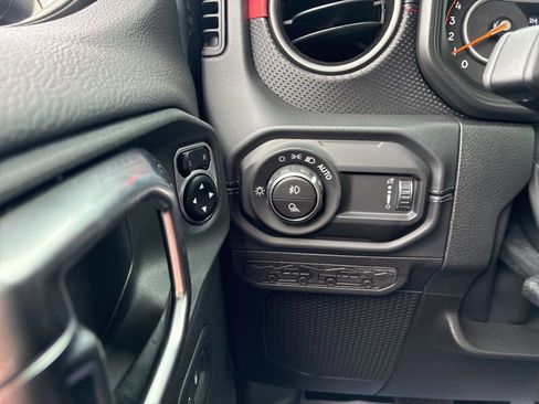 New 2026 Jeep Gladiator Rubicon image 26