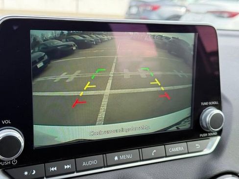 Used 2024 Nissan Sentra SV image 20