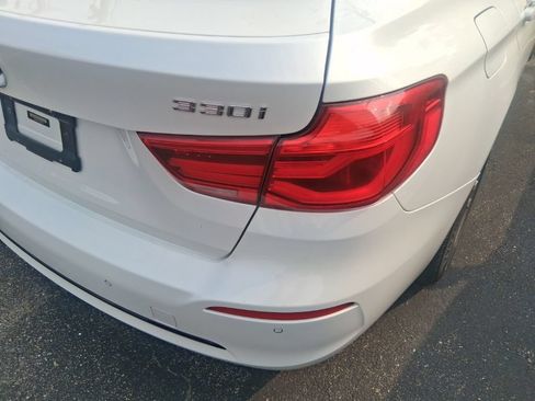 Used 2018 BMW 330i Gran Turismo xDrive AWD/4WD image 16