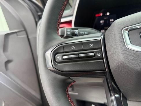 New 2025 GMC Canyon AT4 w/ AT4X Package image 17