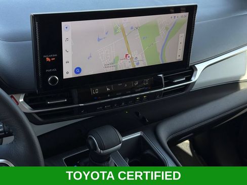 Certified 2026 Toyota Sienna XLE FWD image 13