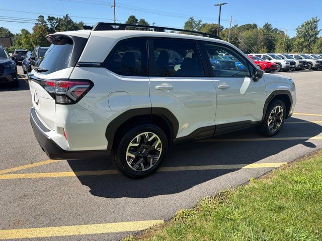 Certified 2025 Subaru Forester Premium AWD/4WD image 5