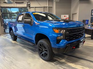 Used 2022 Chevrolet Silverado 1500 Custom Trail Boss w/ LPO, Dark Essentials Package AWD/4WD video 1