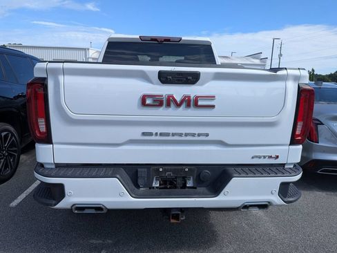 Used 2023 GMC Sierra 1500 AT4 w/ Technology Package AWD/4WD image 8