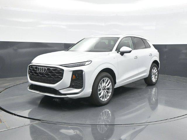 New 2026 Audi Q3 quattro 2.0T AWD/4WD image 3