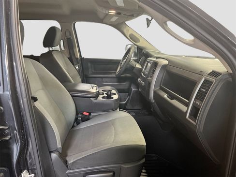 Used 2021 RAM 1500 Tradesman w/ Chrome Plus Package image 28