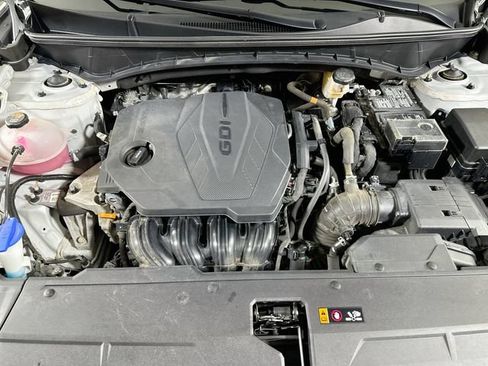 Certified 2025 Hyundai Tucson SEL AWD/4WD image 34