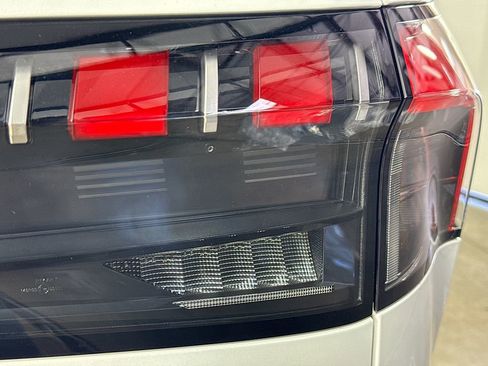 New 2026 INFINITI QX80 Autograph w/ Premium Cargo Package image 35