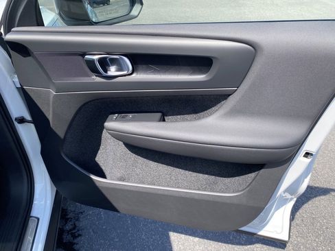 New 2023 Volvo C40 P8 Recharge Plus w/ Climate Package image 39