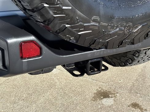 Used 2022 Jeep Wrangler Unlimited Rubicon 4xe w/ Cold Weather Group image 7