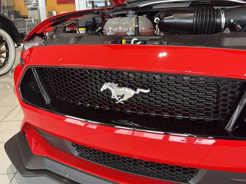 Used 2018 Ford Mustang GT Premium w/ Performance Package - Level 2 image 29