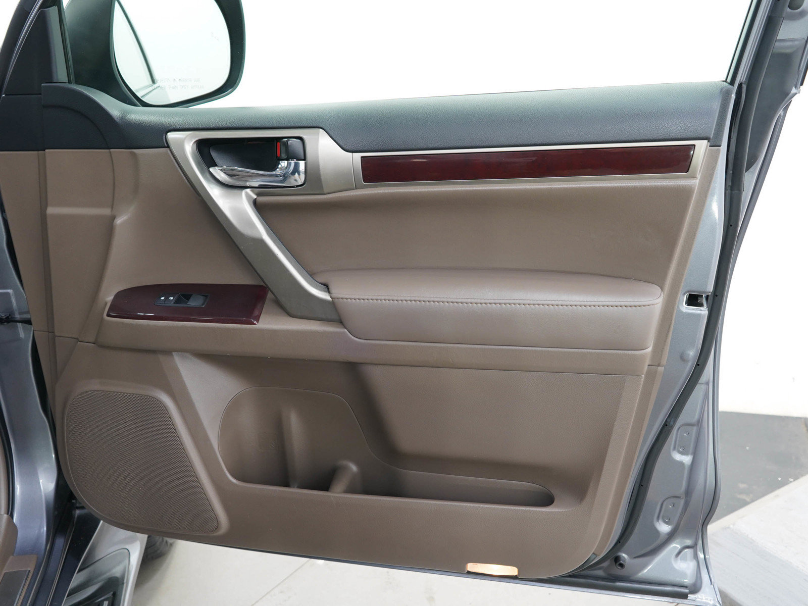 Used 2018 Lexus GX 460 Premium w/ Premium Package AWD/4WD image 11