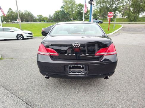 Used 2007 Toyota Avalon XL FWD image 4