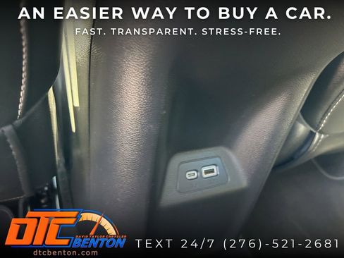 Used 2021 Buick Envision Essence w/ Technology Package I AWD/4WD image 25