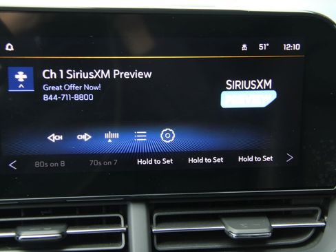 Used 2025 Chevrolet Trax RS image 18